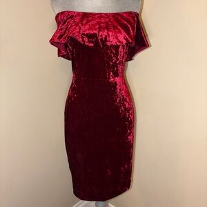 H by Halston Crushed Velvet Off-Shoulder Dress – Size Medium ♥️